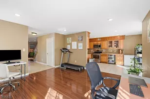 92 Laurelwood Ct, Rockaway Township, NJ 07866 - Photo 20