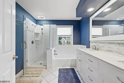 92 Laurelwood Ct, Rockaway Township, NJ 07866 - Photo 32