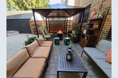 107 Hansbury Ave, Newark, NJ 07112 - Photo 32