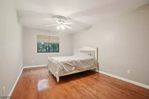 31 Castle Ridge Dr, East Hanover Township, NJ 07936 - Photo 20