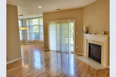 202 Edmonton Ct, Livingston, NJ 07039 - Photo 6