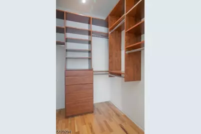 202 Edmonton Ct, Livingston, NJ 07039 - Photo 24