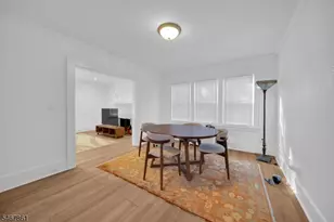540 Up Mountain Ave, Montclair, NJ 07043 - Photo 10