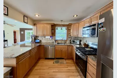 10 Cherry Ln, Randolph Township, NJ 07869 - Photo 2
