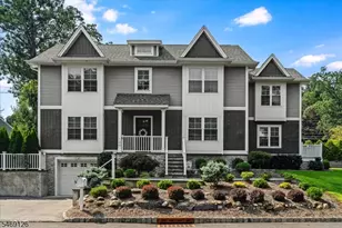 139 Winding Way, Cedar Grove, NJ 07009 - Photo 2