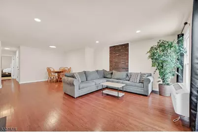 15 Forest St #8, Montclair, NJ 07042 - Photo 8