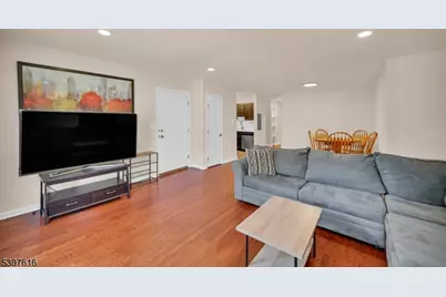 15 Forest St #8, Montclair, NJ 07042 - Photo 12