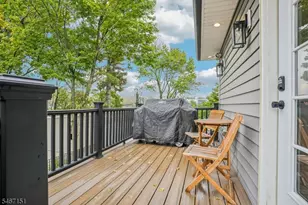 19 Montclair Ave, Verona Twp., NJ 07044 - Photo 36