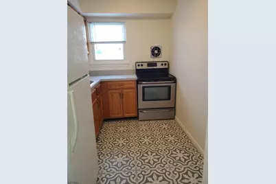 100 Pierson Miller Dr #52, Pompton Lakes, NJ 07442 - Photo 2