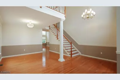 311 Coldstream Ct, Scotch Plains Township, NJ 07076 - Photo 4