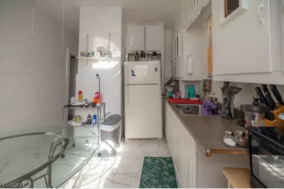 254 Conklin Ave, Hillside, NJ 07205 - Photo 10