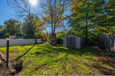 8 Townsend Ave, Hanover Township, NJ 07927 - Photo 22
