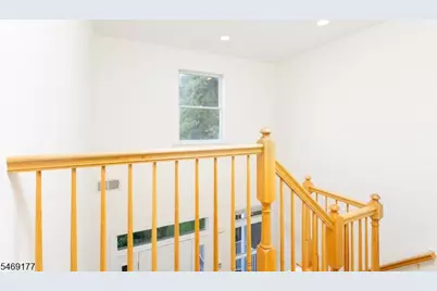 389 Summerhill Dr, Parsippany, NJ 07950 - Photo 18