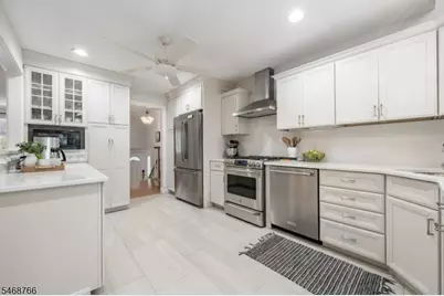 468 Charnwood Rd, New Providence, NJ 07974 - Photo 12