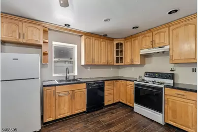 33 Ballston St, Bloomingdale, NJ 07403 - Photo 26