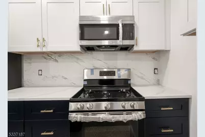 321 Amherst St, East Orange, NJ 07018 - Photo 14
