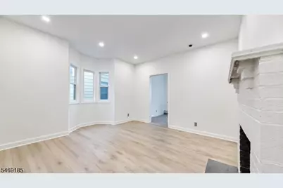 321 Amherst St, East Orange, NJ 07018 - Photo 2