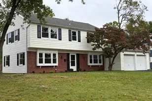 4 Overbrook Rd, Franklin Township, NJ 08873 - Photo 1