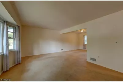 34 West Parkway, Pequannock Township, NJ 07440 - Photo 4