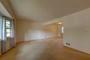 34 West Pkwy, Pequannock Township, NJ 07440 - Photo 4