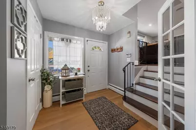 68 Carrie Ct, Nutley, NJ 07110 - Photo 4