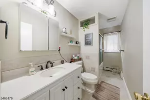 68 Carrie Ct, Nutley, NJ 07110 - Photo 14