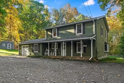83 Tomahawk Trl, Sparta Township, NJ 07871 - Photo 2