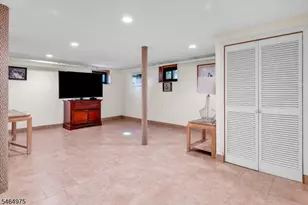 10 Overlook Terrace, Bloomfield, NJ 07003 - Photo 18