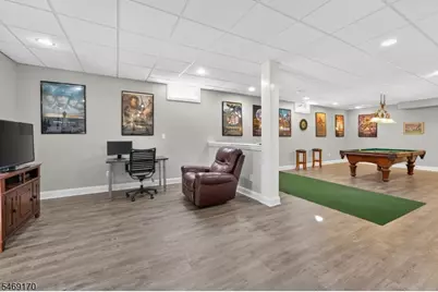 28 Nashaway Dr, Raritan Township, NJ 08551 - Photo 38