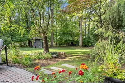 17 Old Oak Dr, New Providence, NJ 07901 - Photo 40