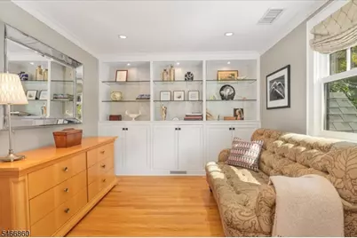 17 Old Oak Dr, New Providence, NJ 07901 - Photo 16
