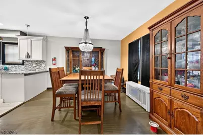 18 Randolph Rd, Plainfield, NJ 07060 - Photo 8