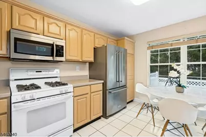 1 Knox Ct, Bernards Township, NJ 07920 - Photo 14