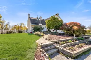 5 Collinswood Ln, Knowlton Township, NJ 07832 - Photo 6