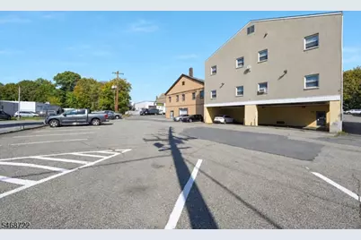 750 Hamburg Tpke, Pompton Lakes, NJ 07442 - Photo 4