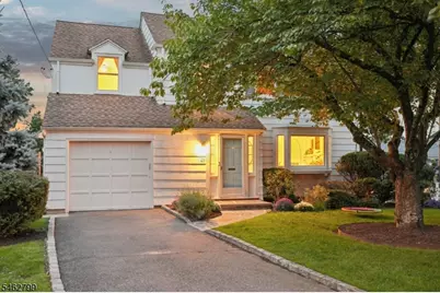 25 Silver Spring Rd, West Orange Township, NJ 07052 - Photo 2