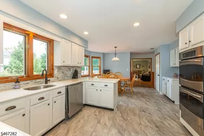 12 Kristen Dr, Roxbury Township, NJ 07876 - Photo 6