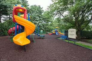 83 Leonardo Ct, West Orange Township, NJ 07052 - Photo 20