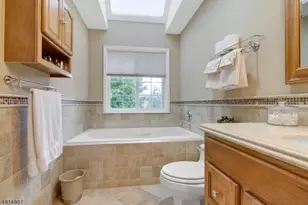 83 Leonardo Ct, West Orange Township, NJ 07052 - Photo 10