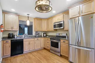 83 Leonardo Ct, West Orange Township, NJ 07052 - Photo 2