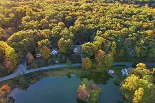 101 Morse Lake Rd, Bloomingdale, NJ 07403 - Photo 12