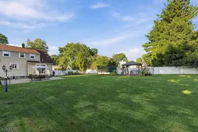 32 New St, Wayne, NJ 07470 - Photo 24