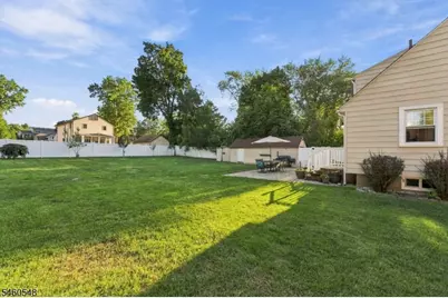 32 New St, Wayne, NJ 07470 - Photo 22