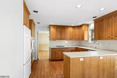 811 Cranford Ave, Westfield, NJ 07090 - Photo 16