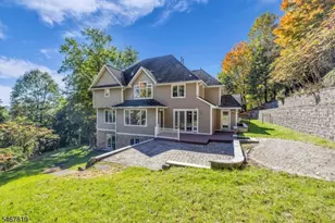 8 Chapel Hill Ct, Cedar Grove, NJ 07009 - Photo 40
