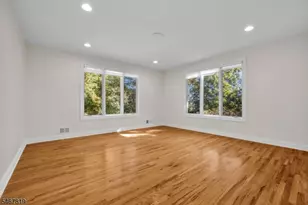 8 Chapel Hill Ct, Cedar Grove, NJ 07009 - Photo 10