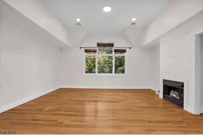 8 Chapel Hill Ct, Cedar Grove, NJ 07009 - Photo 22
