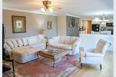 581 Montgomery Rd, Hillsborough Township, NJ 08844 - Photo 4