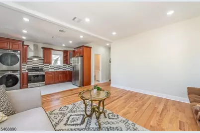 900 Lake St #2, Newark, NJ 07104 - Photo 6