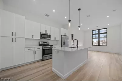 1 Union Ave #204, Cresskill, NJ 07626 - Photo 14